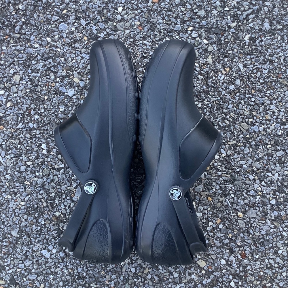 Crocs Mercy Work Clogs Womens Size 10 Black Slip Resistant Nursing Service Shoes
